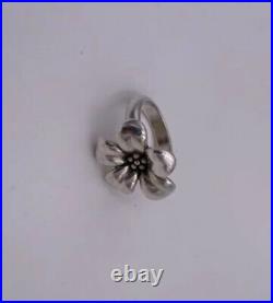 Beautiful Retired James Avery 925 Sterling Silver 3D Flower Ring Size 4 1/4