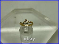 JAMES AVERY 14k. 585 Script Initial Letter Cursive S Smooth Shiny Ring Size 4.5