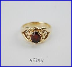 James Avery 14K Yellow Gold SCROLLED HEART Ring with Garnet Size 8 Retired