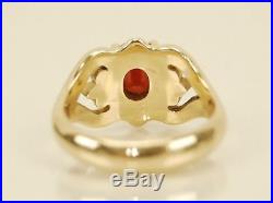 James Avery 14K Yellow Gold Scrolled Heart Ring with Garnet Size 7 Retired
