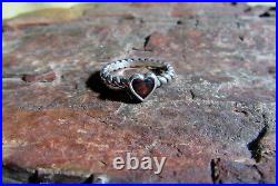 James Avery 925 Sterling Silver Twisted Heart Garnet Ring Size 6.5