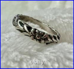 James Avery Flower Band Size 5