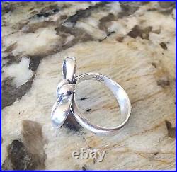 James Avery Retired Bow Ring Size 5 Sterling Silver
