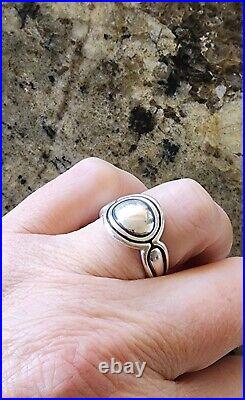 James Avery Retired Oval Signet Ring Can Be Engraved! Size 8.5 NEAT Piece