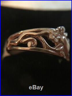 James Avery -Retired- SALE- 14K Gold Heart Vine Flower Ring- Beautiful Sz. 7