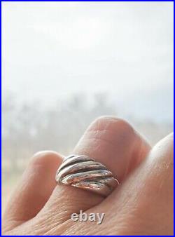 James Avery Retired Simple Classic Ribbed Ring Size 7 in JA Box