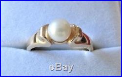 James Avery Scroll Ring with Cultured Pearl 14k yellow gold Size 7