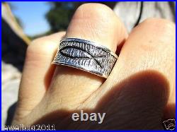 NICE! James Avery Retired Icthus Fish Ring NEAT DESIGN! Orig. Box/Pouch Included