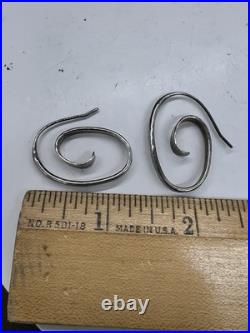 Rare James Avery Sterling Silver Hammered Floating Spiral Hoop Earrings Rare James Avery Sterling Silver Hammered Floating Spiral Hoop Earrings