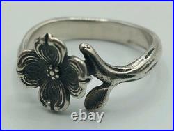 Retired James Avery 925 Sterling Silver Dogwood Blossom Flower Ring Size 5.5