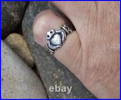 Retired James Avery Cladaugh Ring Size 5.5