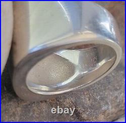 Retired James Avery Heavy Size 7 Signet Ring 18.02 Grams Sterling Silver