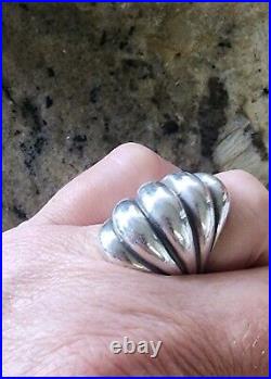 Retired James Avery Long Scallop Ring Size 6, Gram Weight 12.19 So Pretty