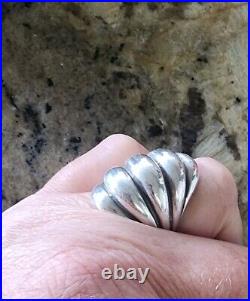 Retired James Avery Long Scallop Ring Size 6, Gram Weight 12.19 So Pretty