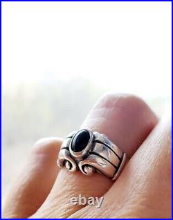 Retired James Avery Oval Onyx Scroll Ring Very Pretty! Size 8