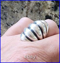 Retired James Avery RARE Scalloped Dome Ring Size 6.5 Heavy, Neat Piece