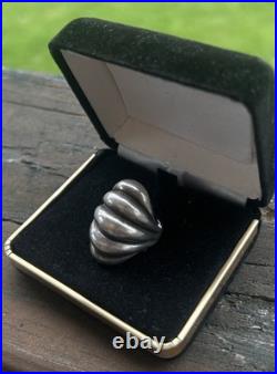 Retired James Avery RARE Scalloped Dome Silver Ring Size 7.25 Retired James Avery RARE Scalloped Dome Silver Ring Size 7.25