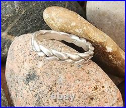 Retired James Avery Ring Size 8
