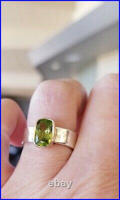 Retired James Avery Silver Hammered Band 14kt Bezel Set Peridot Ring PRETTY