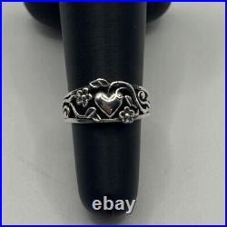 Retired James Avery Solid Heart Flowers Ring Size 5.5, 6.49gr Sterling Silver