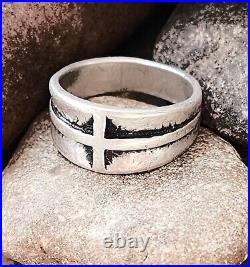 Retired James Avery Sterling Silver Cross Ring Size 11 9.7gr