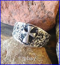 Retired James Avery Textured Cross Ring Size 10