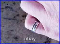 Retired James Avery Whale Eternity Band Ring Size 5.25 fits 4.75 Sterling Silver