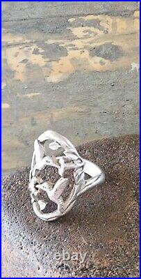 Size 4 Retired James Avery Hummingbirds Oval Ring SO PRETTY! Vintage, NEAT
