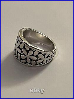 So so beautiful! James Avery retired spring blossom ring