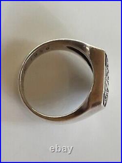 VINTAGE JAMES AVERY STERLING SILVER SHIELD SIGNET RING With RELIGIOUS CROSS SIZE 8